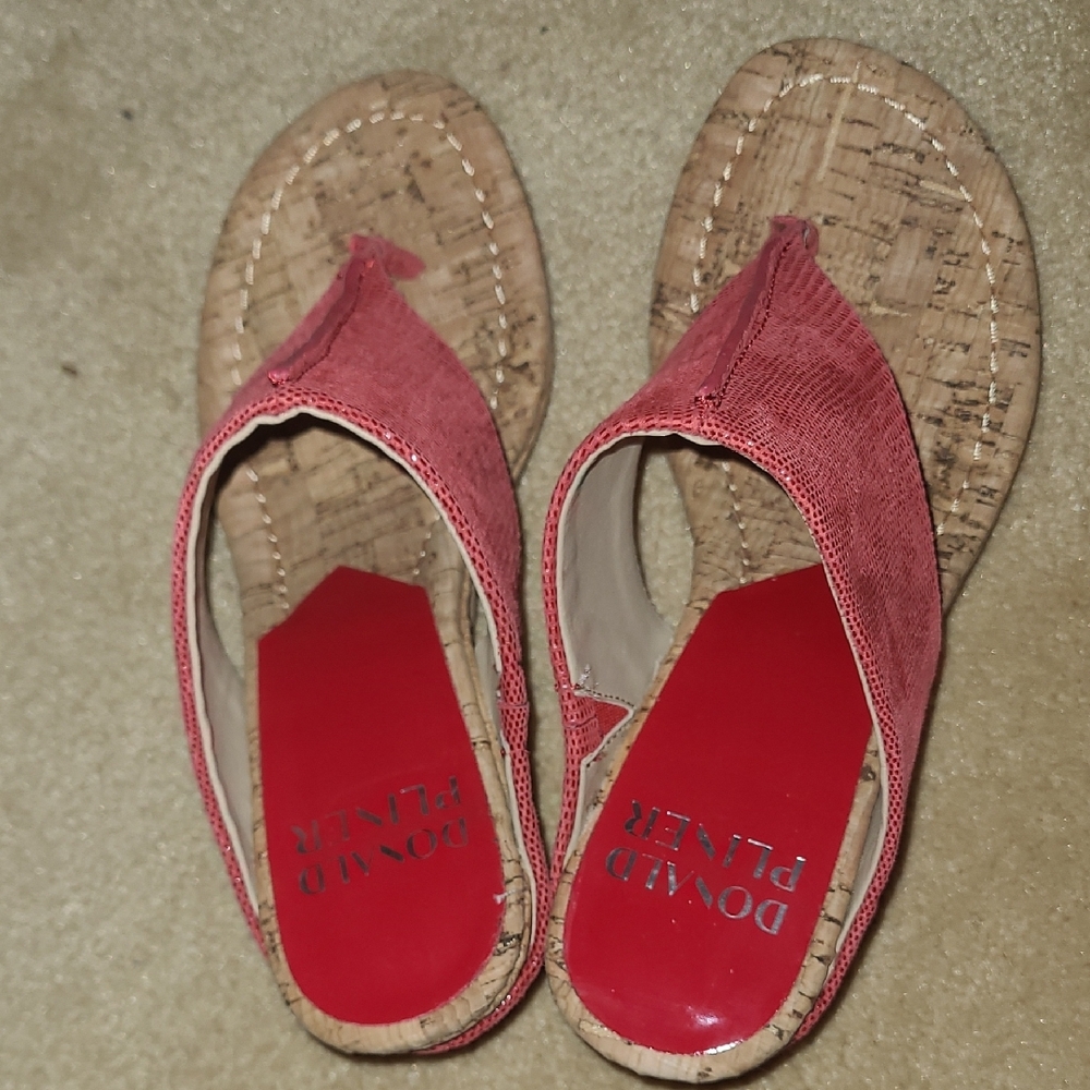 Donald Pliner Pink Sandals